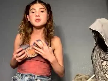 Chaturbate lil_luca is Freechat lil_luca — late nights with lil luca ( #new #teen #petite #striptease #pretty)