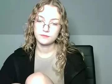 lily_tayberry on Chaturbate 