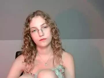 lily_tayberry on Chaturbate 