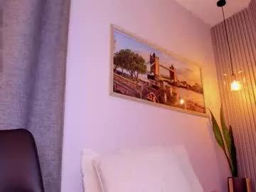 little_caprice_x on Chaturbate 