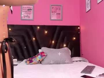 littleebonymommy on Chaturbate 