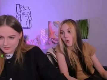 luna_tin — CrazyTicket: Show in progress. striptease topless lush. Tip 300 tokens to see the show