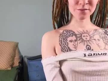 madalynchaco on Chaturbate