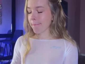 milly_shy on Chaturbate 