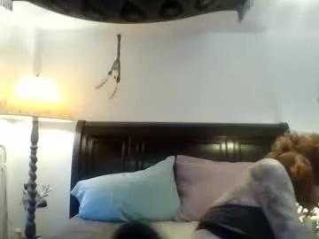 missmoonmagic13 on Chaturbate 