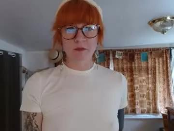 missmoonmagic13 on Chaturbate 