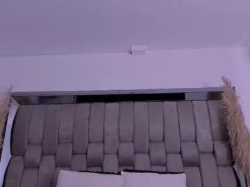 nikkysmiith on Chaturbate