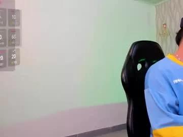 petesevans_1 on Chaturbate 