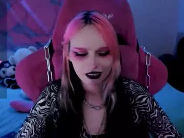 Freechat pineapple_dope on Chaturbate