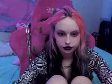 Freechat pineapple_dope on Chaturbate