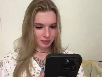 pussymoneywet on Chaturbate 