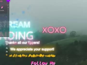 qu33nandh3rk1ng on Chaturbate 