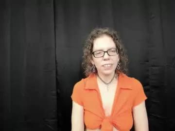 saradesirexo on Chaturbate 