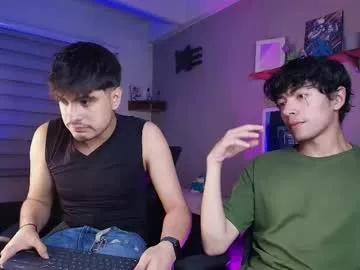 thiago_rockwell — GOAL: Fuckshow [800 tokens remaining] We came back :D . #18 #couple #cum #feet #uncut