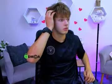 travis_wolf_ — GOAL: without shorts [1040 tokens remaining] Welcome to my room! #sport #blonde #teen #18 #new