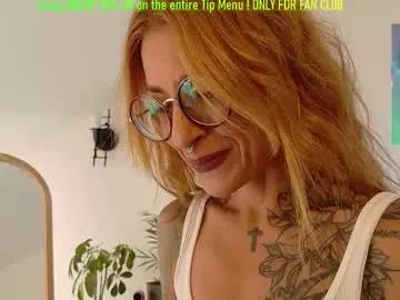 valle_grateful on Chaturbate