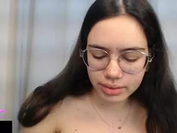 velvetcrystal on Chaturbate 