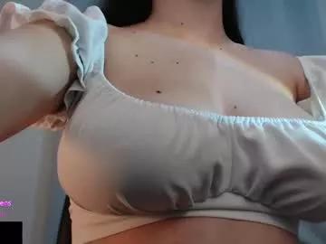 velvetcrystal on Chaturbate 