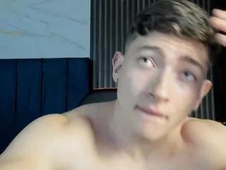 adam_laid on Flirt4Free 