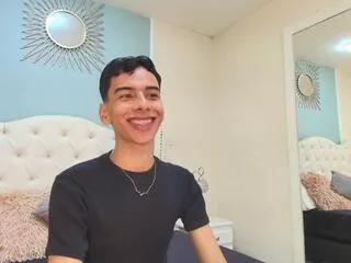 aidden_royce on Flirt4Free 