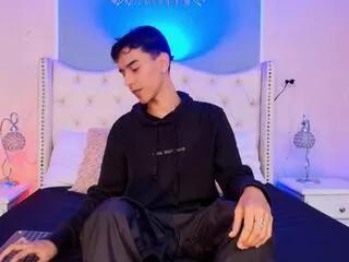 aidden_royce on Flirt4Free 
