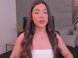 ary_blair on Flirt4Free