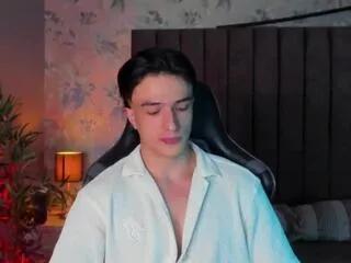 aslan_fox on Flirt4Free 