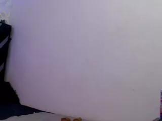 aura_velvet on Flirt4Free