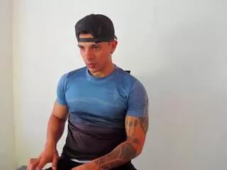 derek_rossetti on Flirt4Free