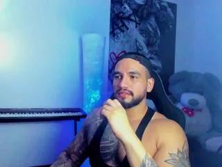 eddie_ryan on Flirt4Free 