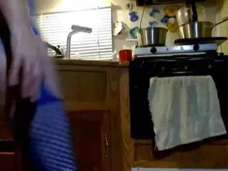 gina_juggs on Flirt4Free 