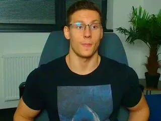 gino_leone on Flirt4Free