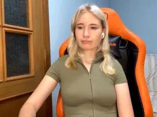 jacquiline_poetter on Flirt4Free