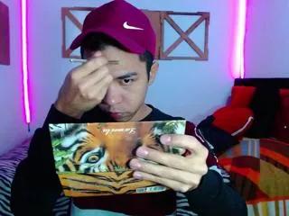 joss_phill on Flirt4Free 