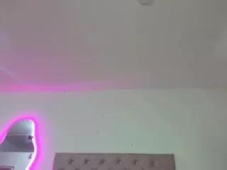 lauren_laine on Flirt4Free