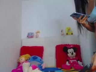 lili_collins on Flirt4Free 