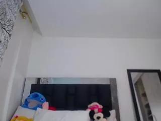 lili_collins on Flirt4Free 