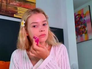 lily_rooney on Flirt4Free 