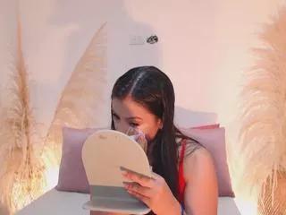 lucy_minds on Flirt4Free