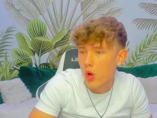 matthew_bieber on Flirt4Free 