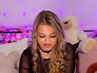 nikki_alman on Flirt4Free 