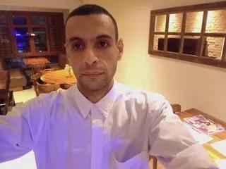 ronnis_poto on Flirt4Free