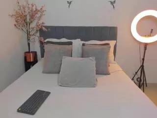sarah_roux on Flirt4Free 