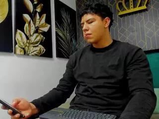 tobias_vega on Flirt4Free