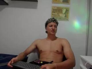 zion_gates on Flirt4Free