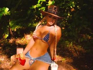 AnnieConnors on Streamate 