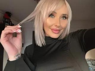 IssaSmithx on Streamate 
