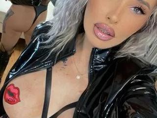 IssaSmithx on Streamate 