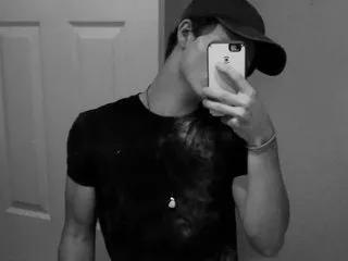 KinkyyEric on Streamate 