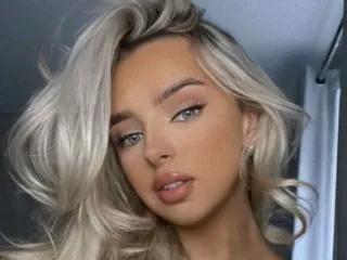 SweetScarletteUK on Streamate 